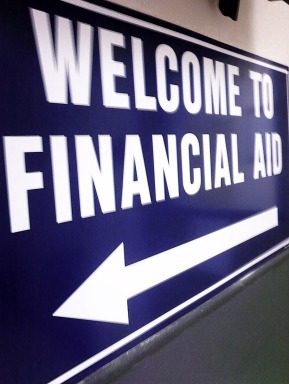 financial-aid-office2